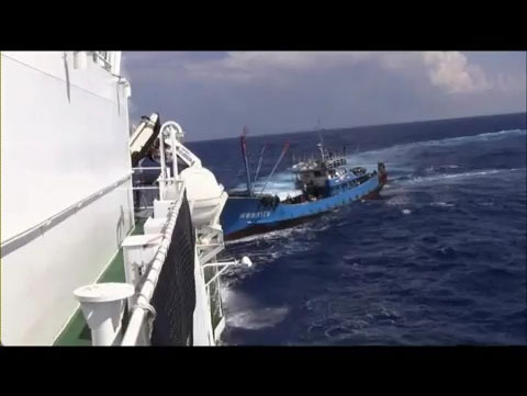 釣魚(yú)島撞船事件錄像疑外泄 日本緊急商討對(duì)策