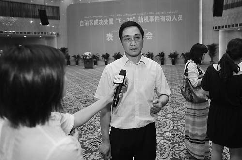 乘客回憶新疆劫機事件