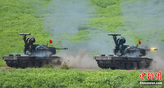 日本自衛隊富士綜合火力演習現場直擊