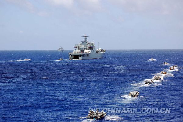 國防部公開暗示解放軍在必要時(shí)可選擇動(dòng)武(圖)