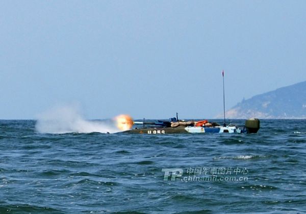國防部公開暗示解放軍在必要時(shí)可選擇動(dòng)武(圖)