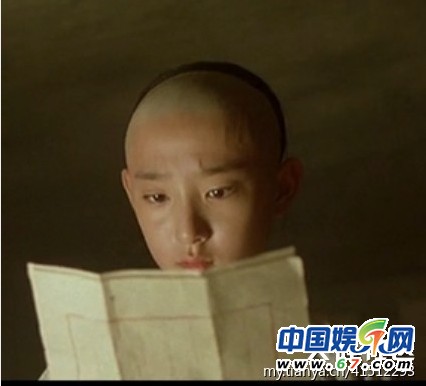 大牌成名前都在跑龍套