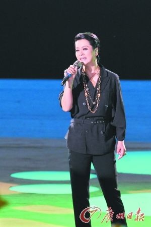 毛阿敏88年電影床戲遭曝光 網友贊：很唯美