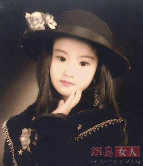 扒劉亦菲經典造型 妹妹照片曝光