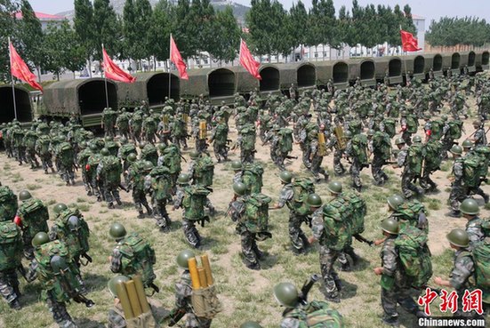 濟南軍區集團軍進行戰備訓練
