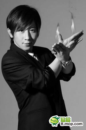 明星也玩網戀 搶屌絲活路啊！