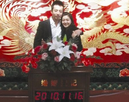 大S汪小菲情侶裝“飛躍”長城 曝婚后恩愛細節(組圖)