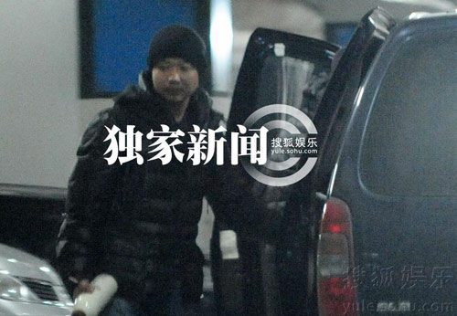 曹郁為姚晨關門