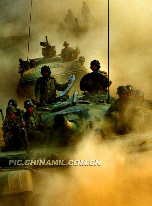 解放軍陸軍集團軍和空15軍部署示意圖