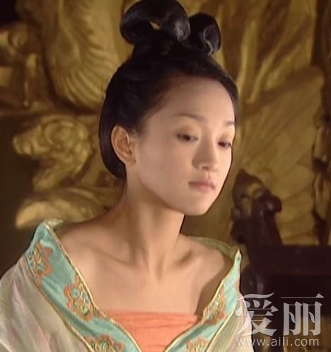 女星唐宮戲中的驚艷造型 養眼