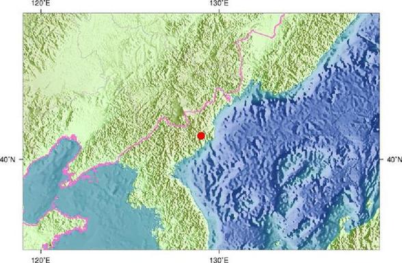 這張來自中國地震局網(wǎng)站的地圖標出了北京時間2月12日10時57分朝鮮發(fā)生地震的位置。 新華社發(fā)（中國地震局）