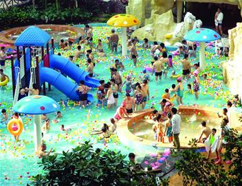 青島春節迎145萬游客收入18億
