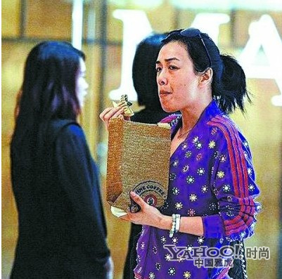 女神級明星真實(shí)素顏 臉殘面部僵