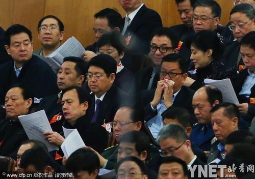 成龍濮存昕等委員在會議現場