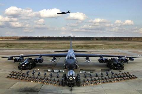 資料圖：B-52可以搭載大量武器，是美軍至今仍不愿將其淘汰的主因。
