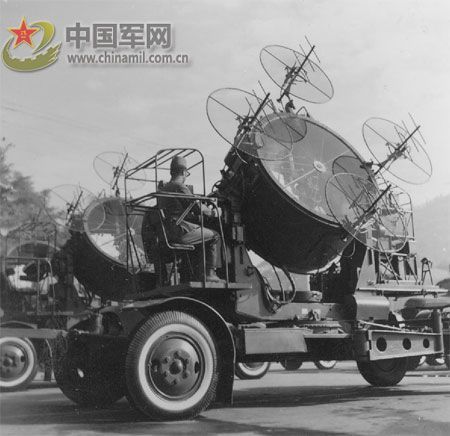 1957年國慶閱兵 國產(chǎn)戰(zhàn)斗機(jī)升空為“一五”告捷 1957年國慶閱兵 國產(chǎn)戰(zhàn)斗機(jī)升空為“一五”告捷