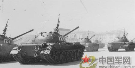 1959年國(guó)慶 逢十大閱兵盛況空前 1959年國(guó)慶 逢十大閱兵盛況空前