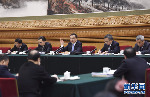 3月9日，李克強參加廣東代表團的審議。 新華社記者李學仁攝